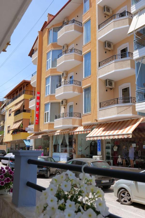 Hotel Veli Sarandë Eksteriør bilde