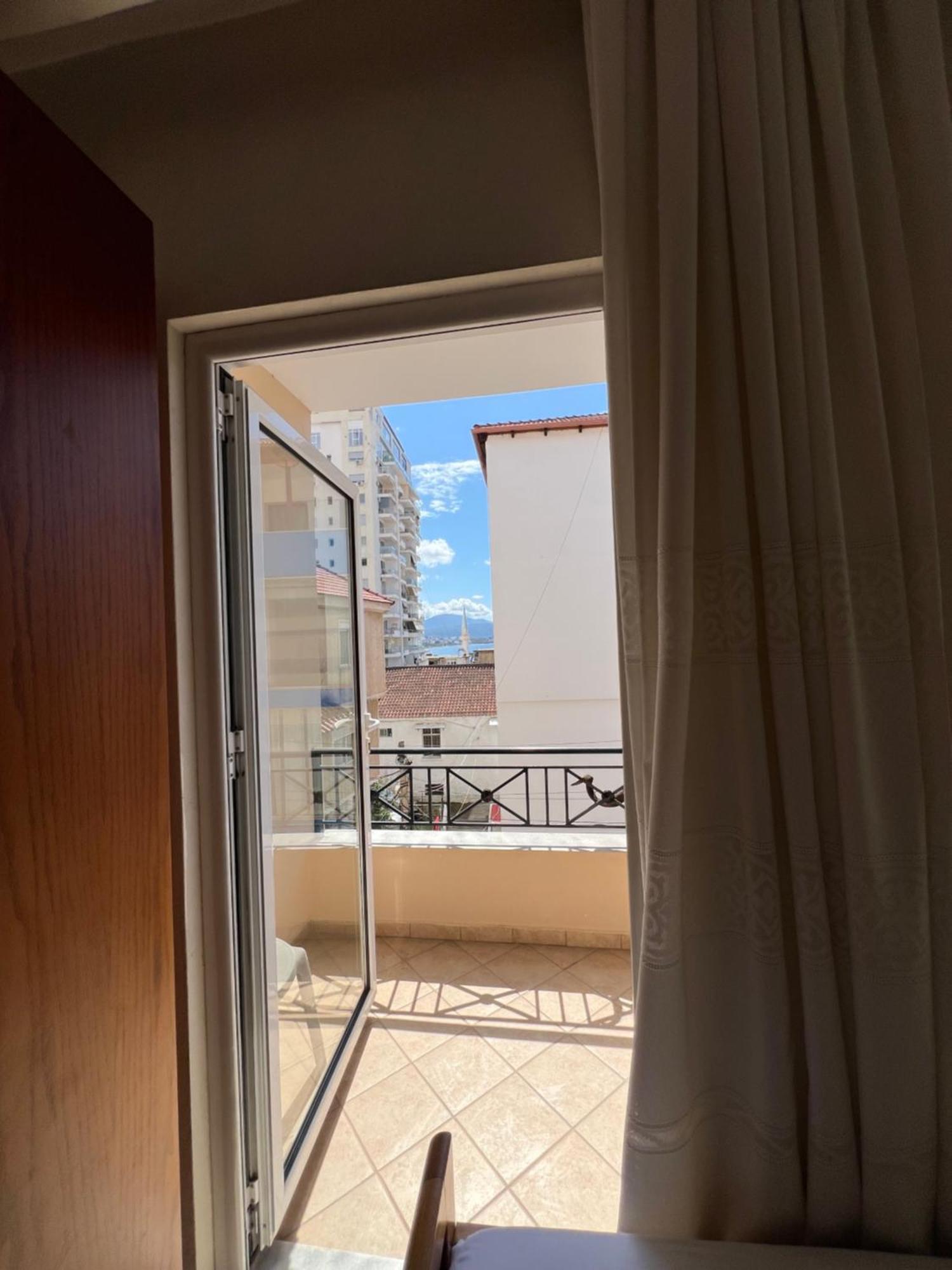 Hotel Veli Sarandë Eksteriør bilde