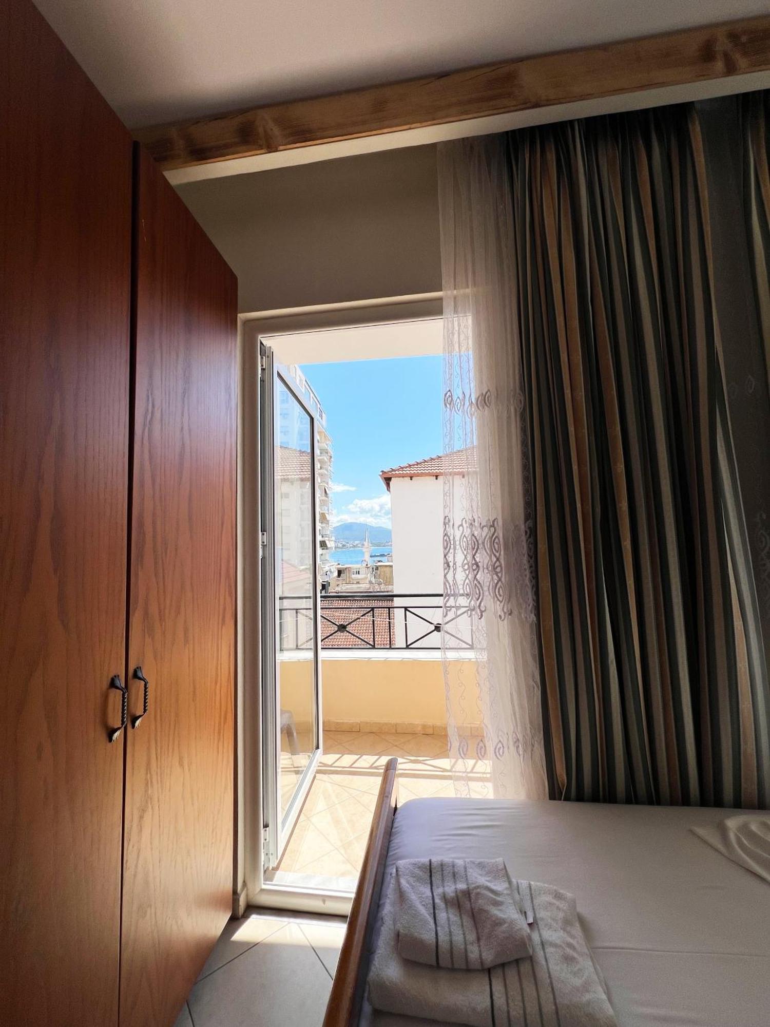 Hotel Veli Sarandë Eksteriør bilde