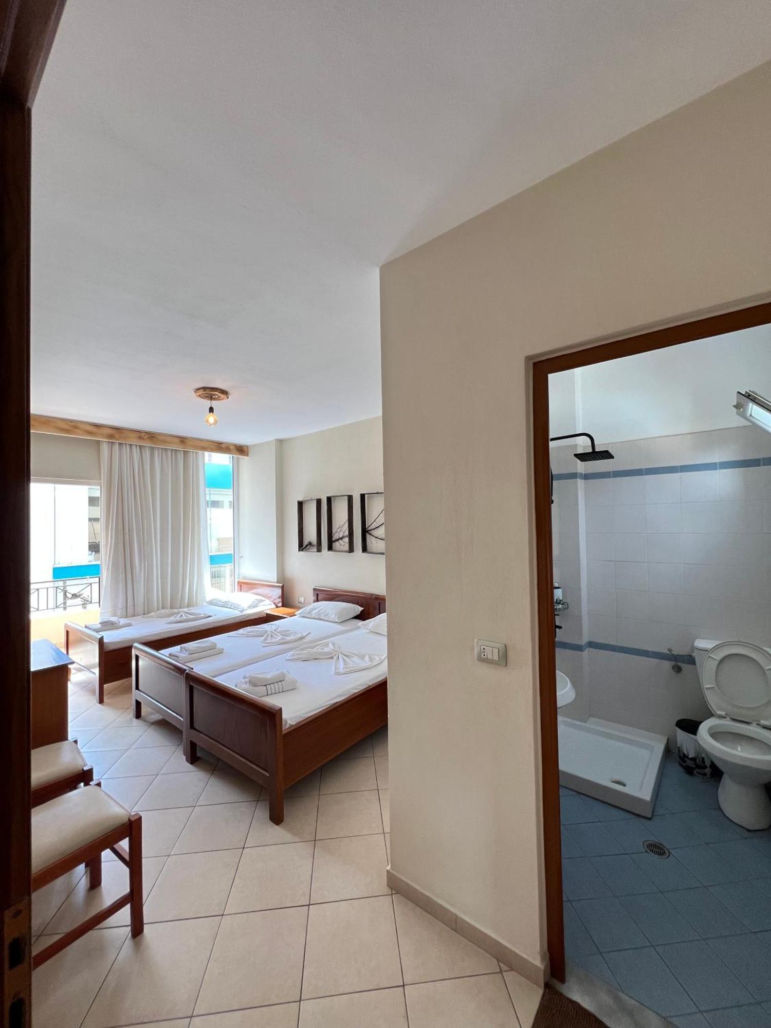 Hotel Veli Sarandë Eksteriør bilde