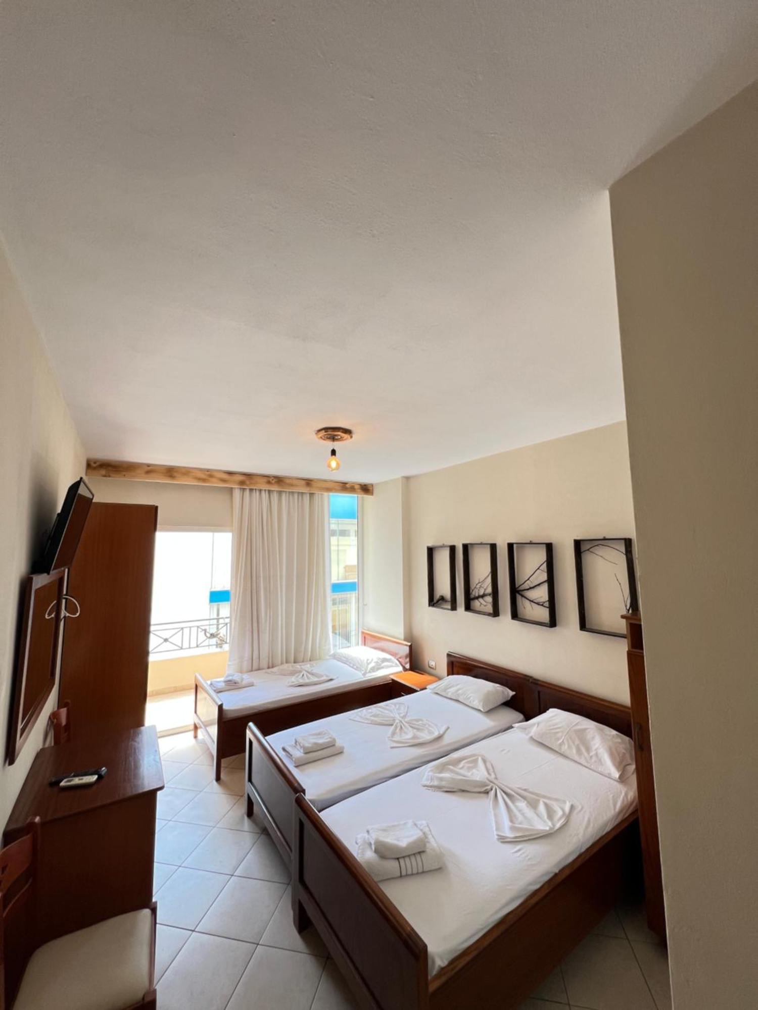 Hotel Veli Sarandë Eksteriør bilde