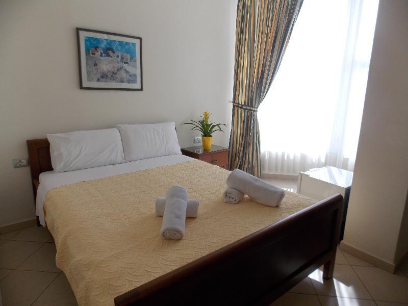 Hotel Veli Sarandë Eksteriør bilde
